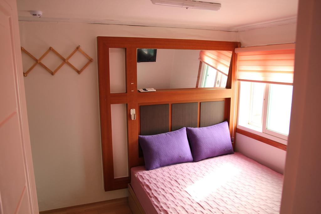 J Story Guest house Seoul